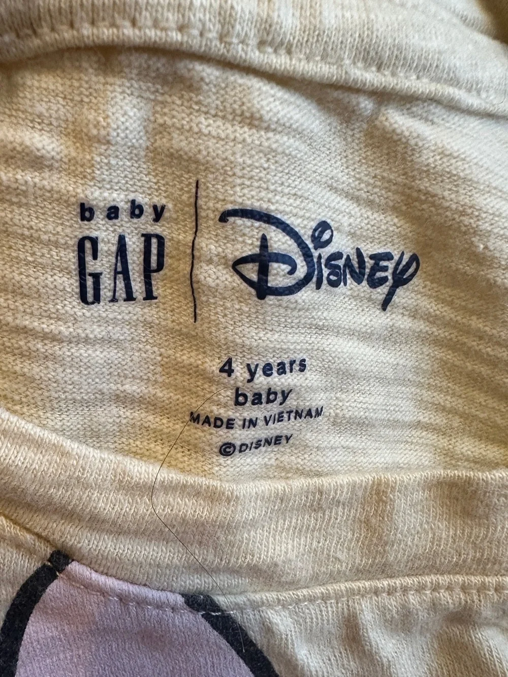Baby Gap Disney Daisy Duck Graphic Tee Yellow Size 4 Years Great Condition